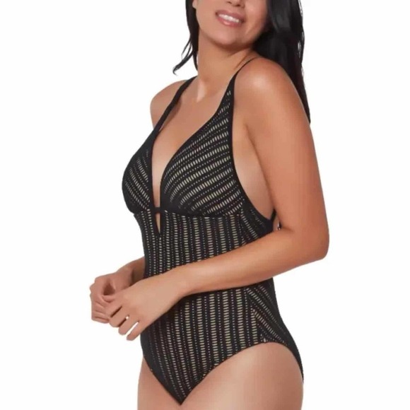 Bar III Plunging  Crochet One-Piece Swimsuit Black Size Large - Picture 6 of 9